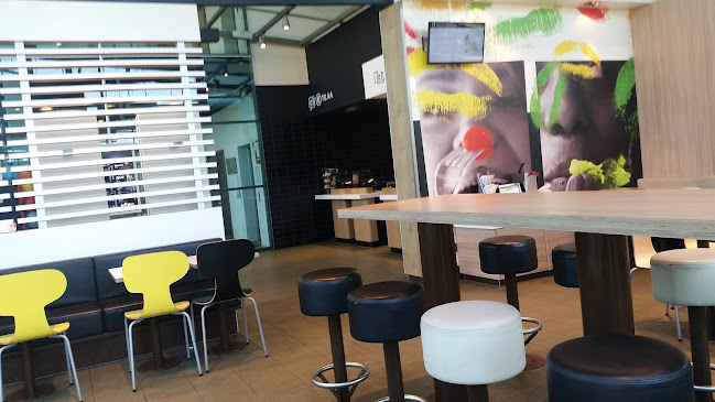 Comentarii opinii despre McDonald's Helsinki Meilahti