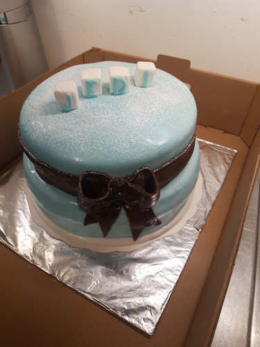 https://junnoscakes.fi/