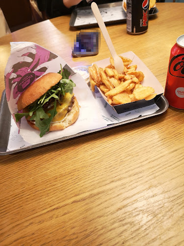 Piispansilta 11, 02230 Espoo