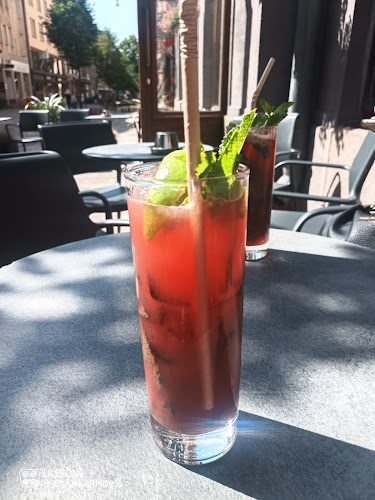 The Riff - Ravintola-ala