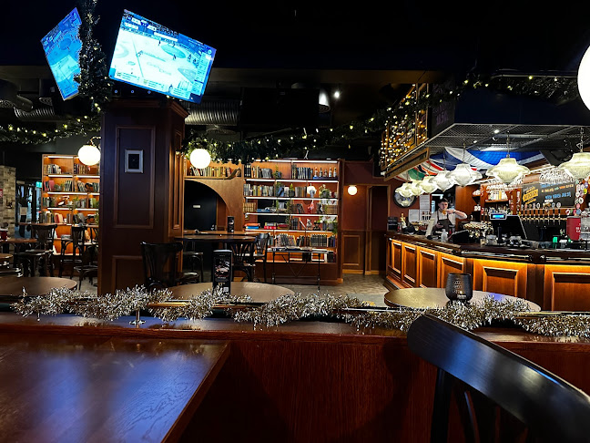 Pub Old Mates - Ravintola-ala