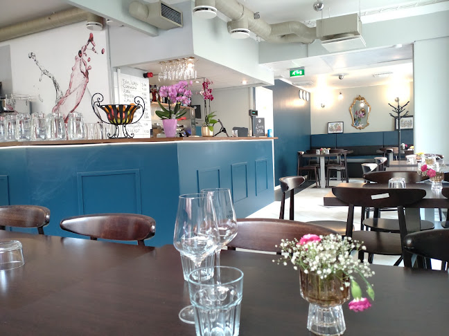 Opinii despre Bistro Qulma în Helsinki - Ravintola-ala
