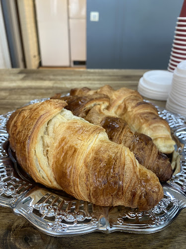 Opinii despre Kahvila Pirskatti în Piikkiö - Ravintola-ala