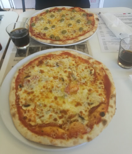 Comentarii opinii despre Pizza MIX