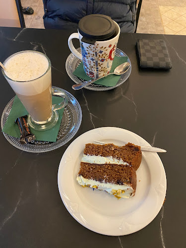 Cafe Manuela - Ravintola-ala