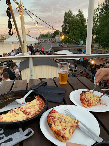 Reviews of Romeo ravintolalaiva in Joensuu - Ravintola-ala