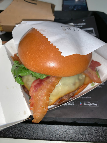 Comentarii opinii despre McDonald's Helsinki Töölö