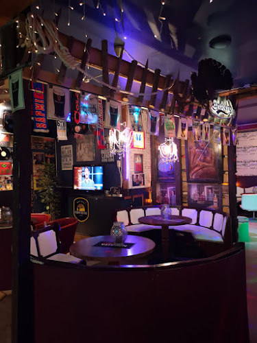 Comentarii opinii despre Kemin Aula-Pub Oy