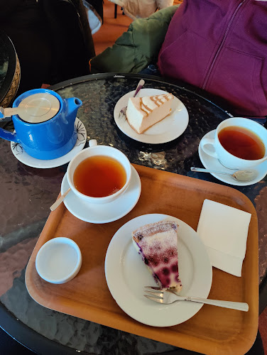 Comments and reviews of Café Art