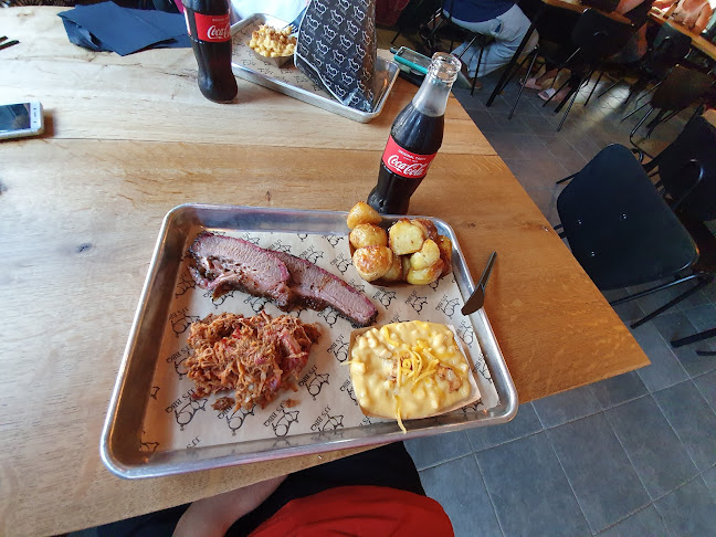 JJ's BBQ - Ravintola-ala