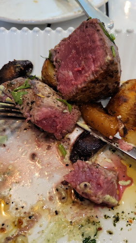 Opinii despre Kiila Food & Bar în Helsinki - Ravintola-ala