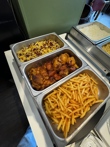 V.I.P Baari - Bar & Restaurant - Ravintola-ala