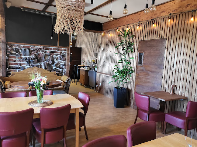 Sininen Hetki. Majoitus- ja ravitsemusliike, sauna ja kokoustilat meren äärellä. - Ravintola-ala