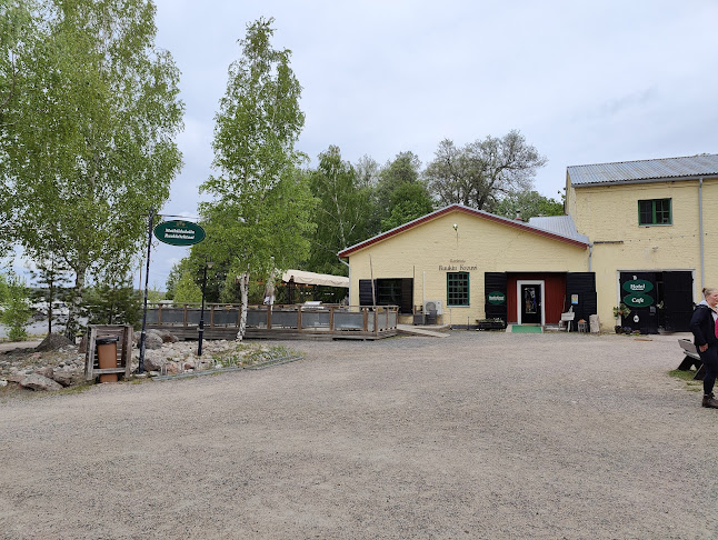 Ruukin Krouvi - Ravintola-ala