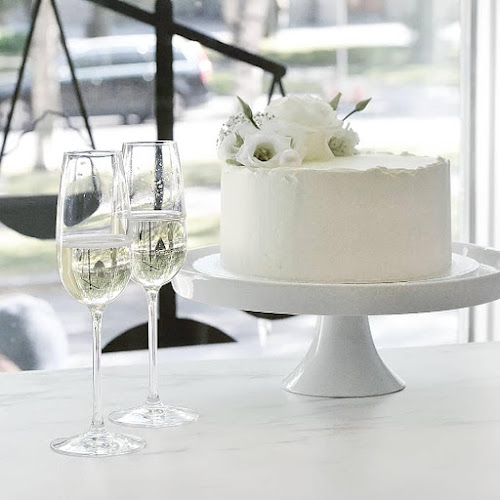 Pharmacy House - Café & Bakery - Ravintola-ala