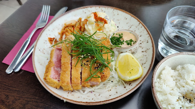 Ravintola HOKU Open Times