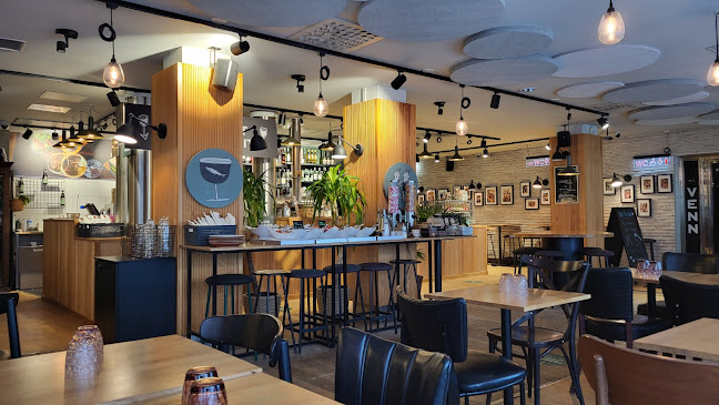 https://www.raflaamo.fi/fi/ravintola/jyvaskyla/urban-bistro