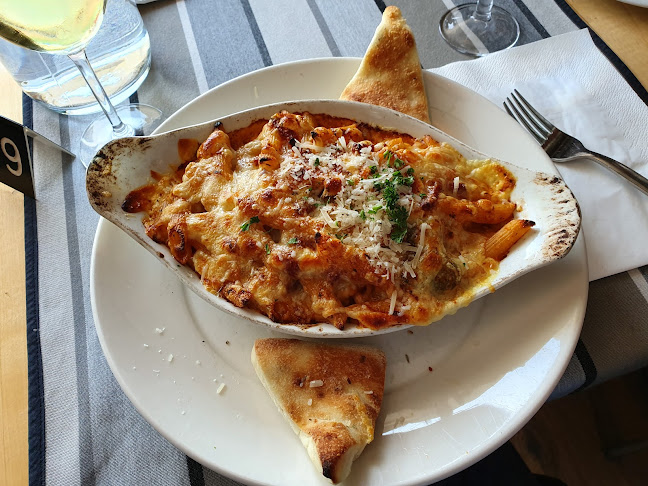 La Bella Trattoria - Ravintola-ala