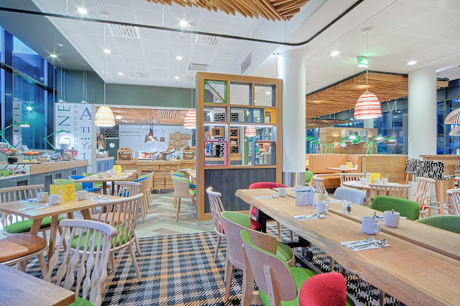 Holiday Inn Open Lobby Restaurant - Ravintola-ala