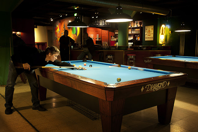 Corona Baari & Biljardi - Ravintola-ala