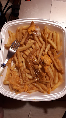 Opinii despre PizzaVeljet în Helsinki - Ravintola-ala