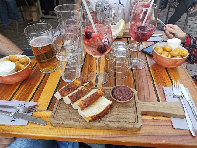 Comments and reviews of Tårget