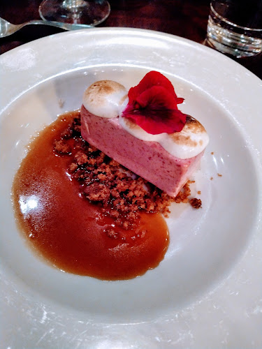 Graniittilinna - Ravintola-ala