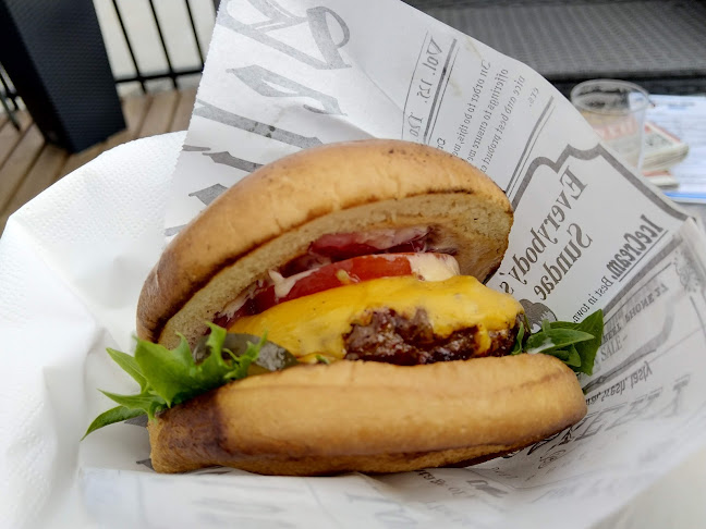 Vaappuva Ankka Suurpelto - Ravintola-ala