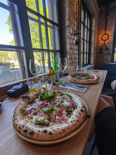 Comentarii opinii despre Edvin Pizza Napoletana