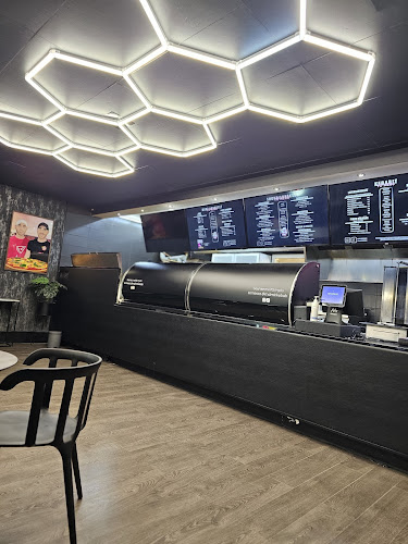 Opinii despre Malmin Kebab Pizzeria în Turku - Ravintola-ala