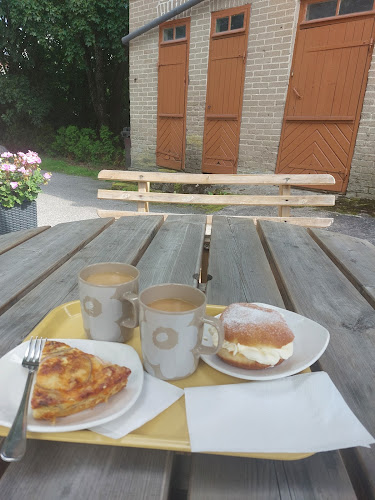 Opinii despre Tiihosen kahvila-konditoria în Laitila - Ravintola-ala