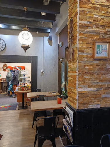 Comentarii opinii despre Ararat Kebab Pizzeria