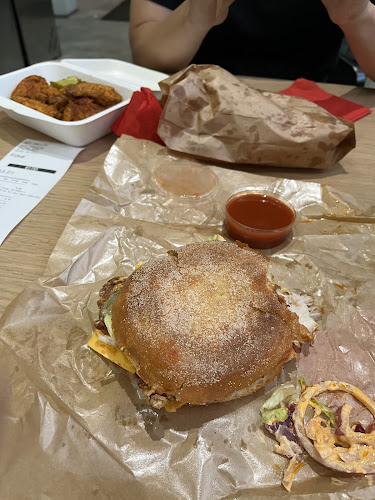 Comentarii opinii despre KotKot Helsinki Kallio