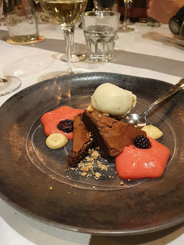 Opinii despre Riipinen Restaurants Oy în Kuusamo - Ravintola-ala