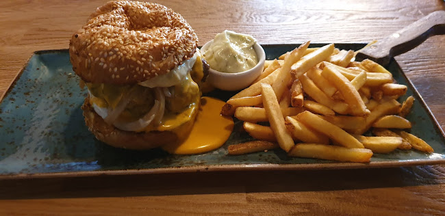 Gastropub Eino - Ravintola-ala