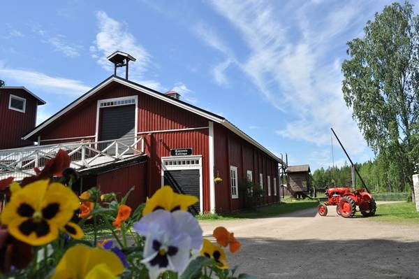 Museotila Hevossilta - Majoitus ja matkailu