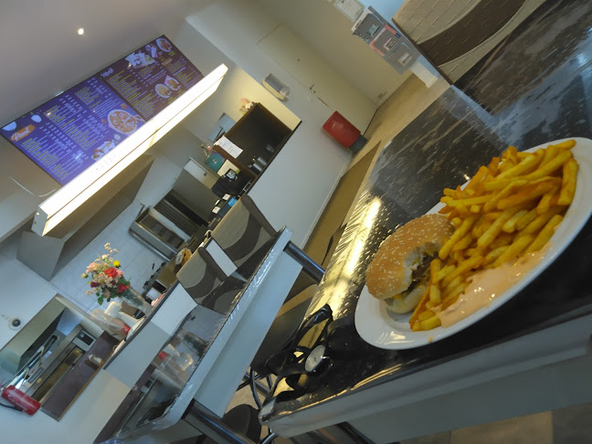 Opinii despre Hepokulta Kebab & Pizzeria în Turku - Ravintola-ala