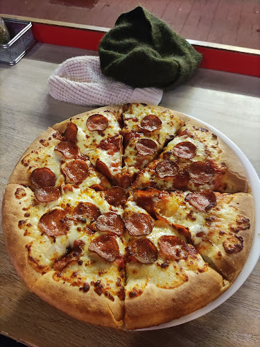 Comments and reviews of Pizza Hut Munkkivuori