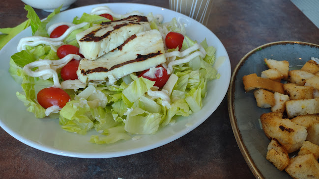 Comentarii opinii despre Tiederavintola