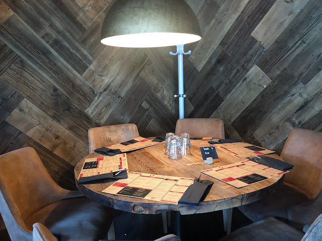 Local Bistro - Ravintola-ala