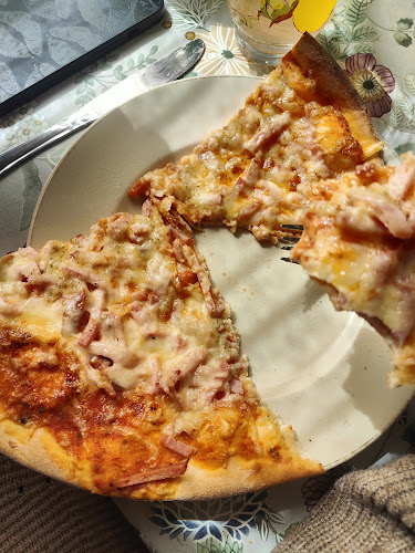 Airin Kebab Pizzeria - Rusko