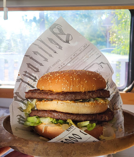 Kolarin Burger & Majat - Ravintola-ala