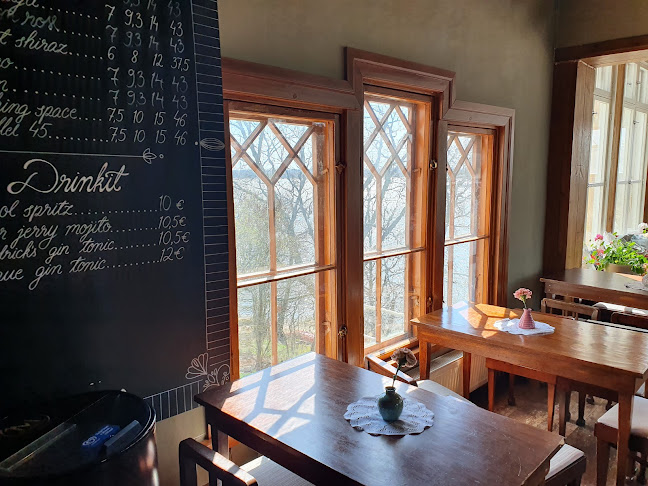 Comments and reviews of Tarvaspää Cafe Zoceria