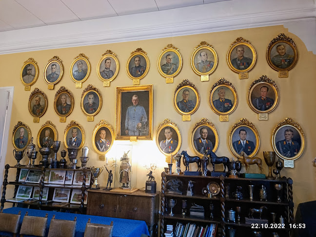 Lahden Upseerikerho - Ravintola-ala