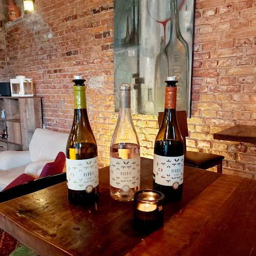 Opinii despre Nöjen Vin & Öl în Hanko - Ravintola-ala