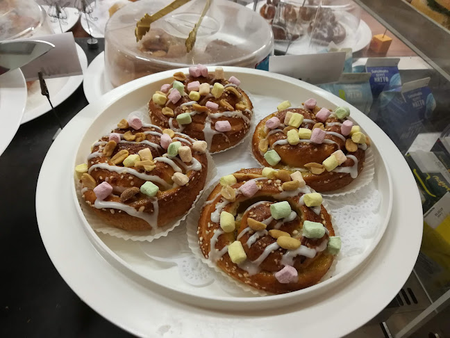 Lounas-kahvila Kuningatar ja Kuhnuri - Ravintola-ala