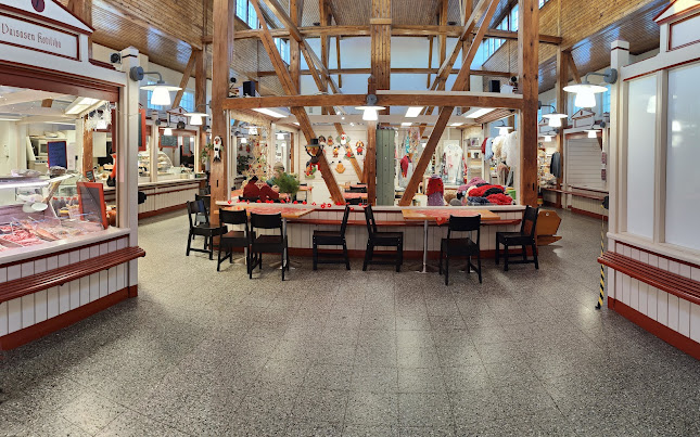Opinii despre Kauppahalli Iisalmi în Iisalmi - Ravintola-ala