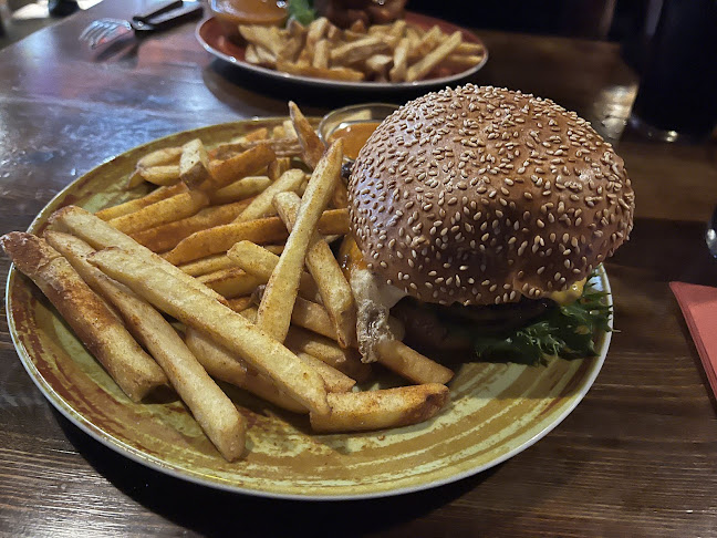 Pancho Villa Lahti - Ravintola-ala