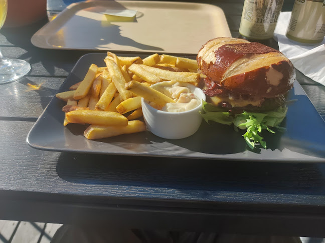 Sattmark Cafe&Bistro - Ravintola-ala