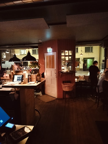 Comentarii opinii despre Wino